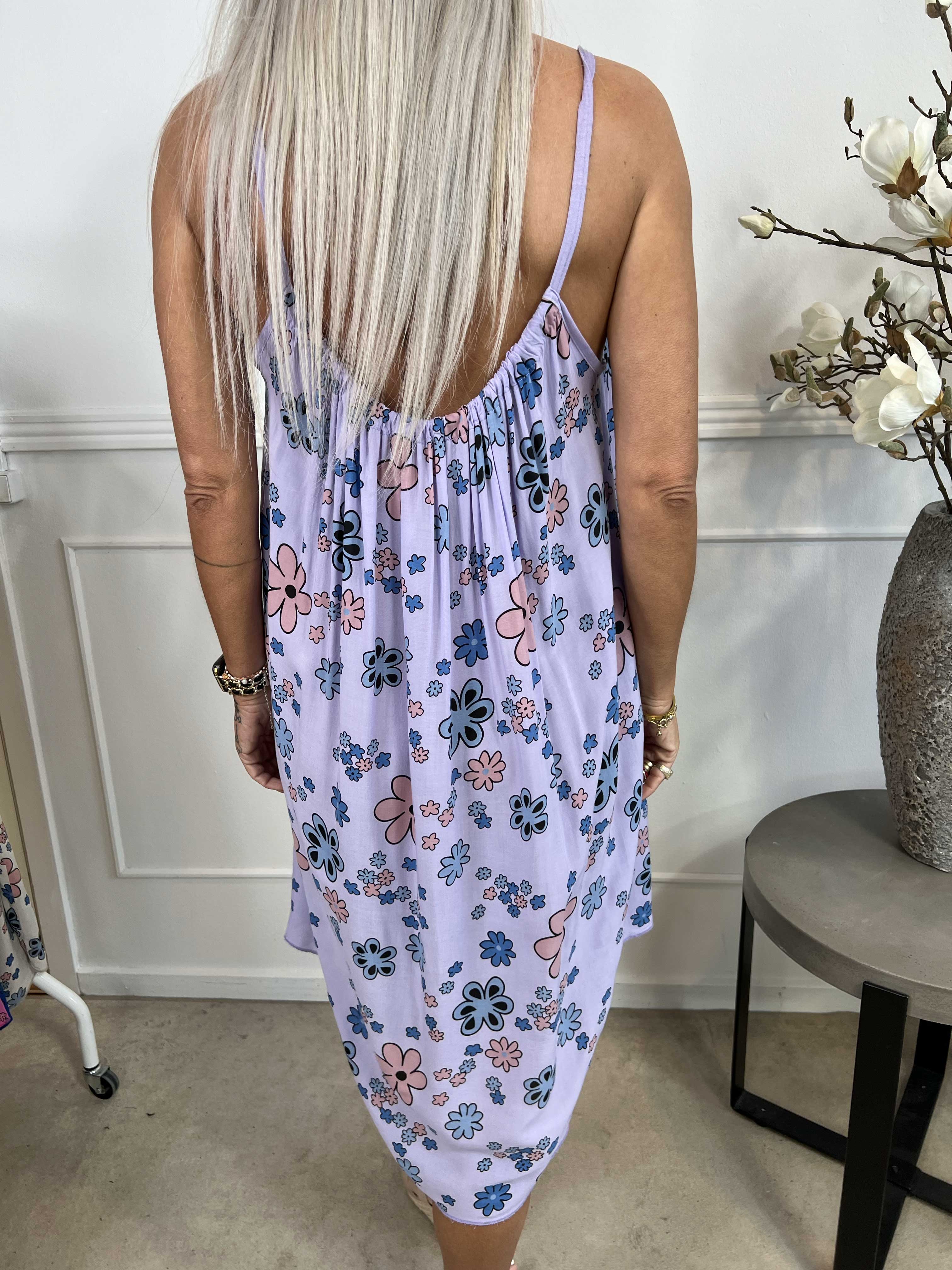 Sunshines Flower - Lätt viskosklänning med blommigt tryck